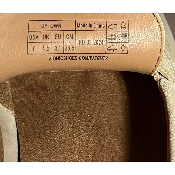 Vionic Uptown Loafer in Gold Shimmer Leather 7 - Picture 6 of 6